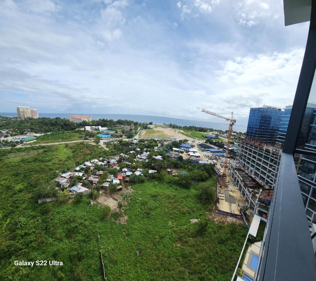 Mactan Newtown Condo Lapu-Lapu City Kültér fotó
