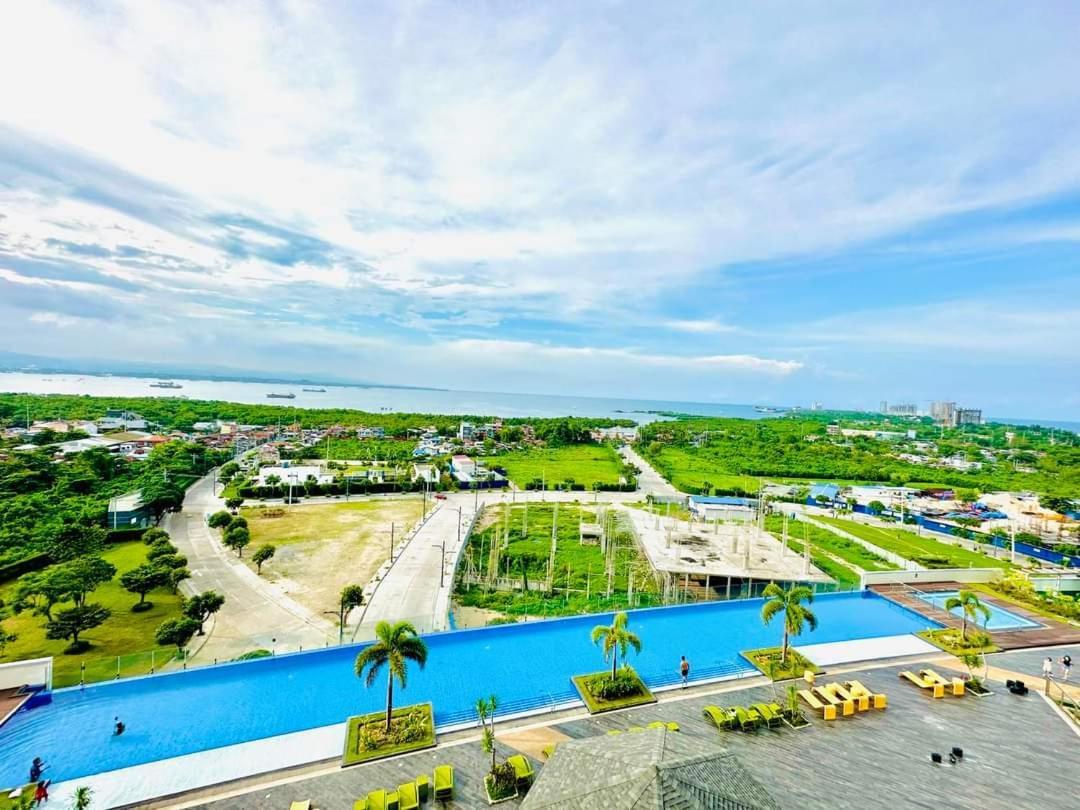 Mactan Newtown Condo Lapu-Lapu City Kültér fotó