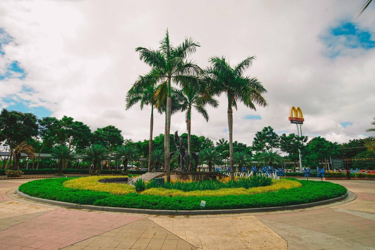 Mactan Newtown Condo Lapu-Lapu City Kültér fotó